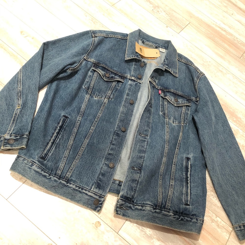 Levi’s trucker jacket new with tags denim XXL